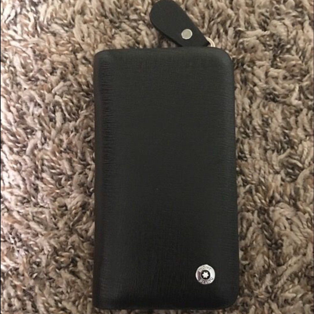 Mont Blanc key holder